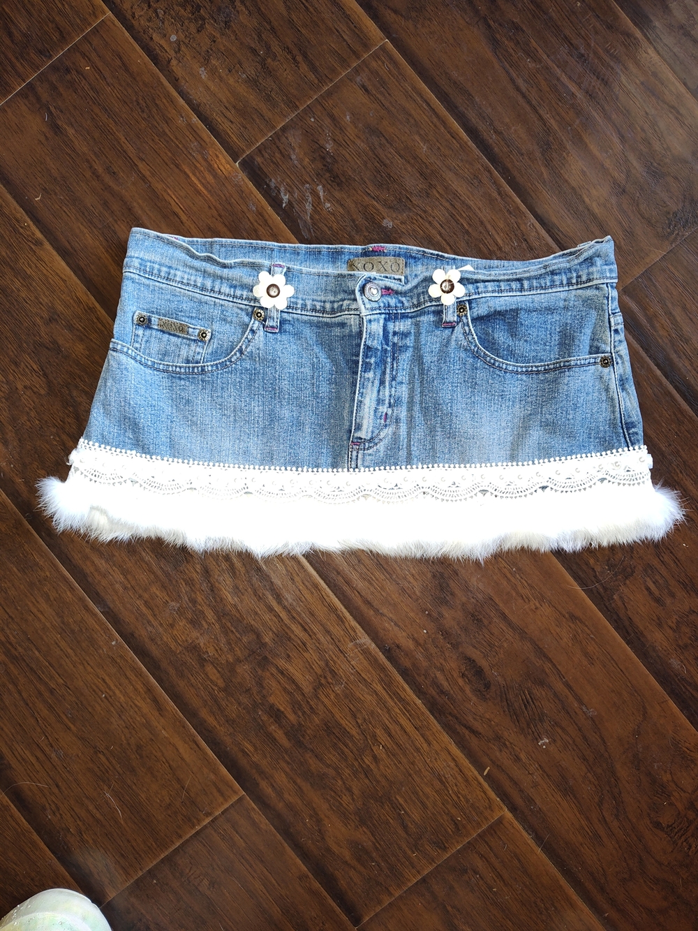 XOXO Y2K Upcycled Light Blue Denim Mini Skirt with White Faux Fur Trim
